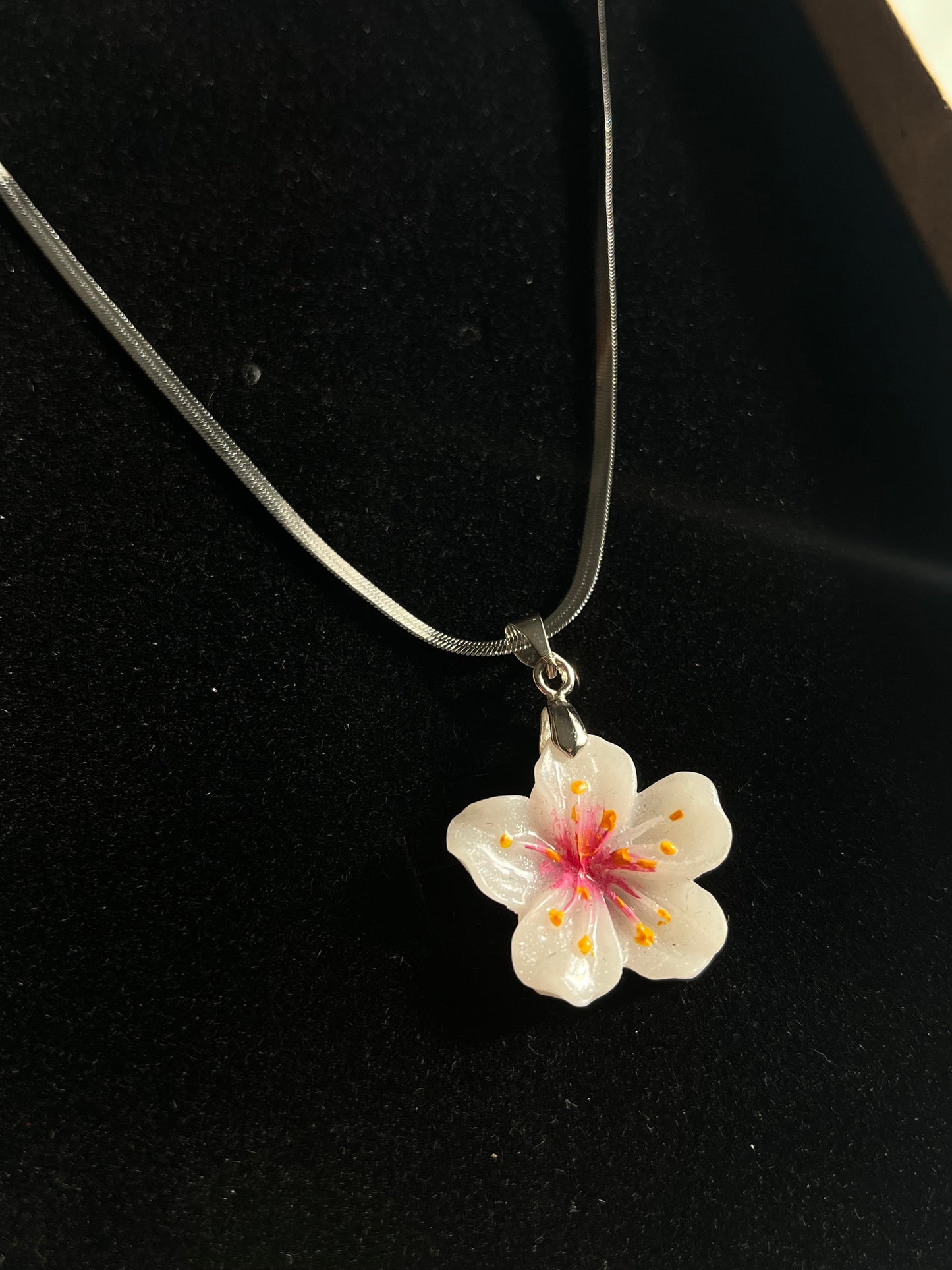 Collar cadena SAKURA PEQUEÑO