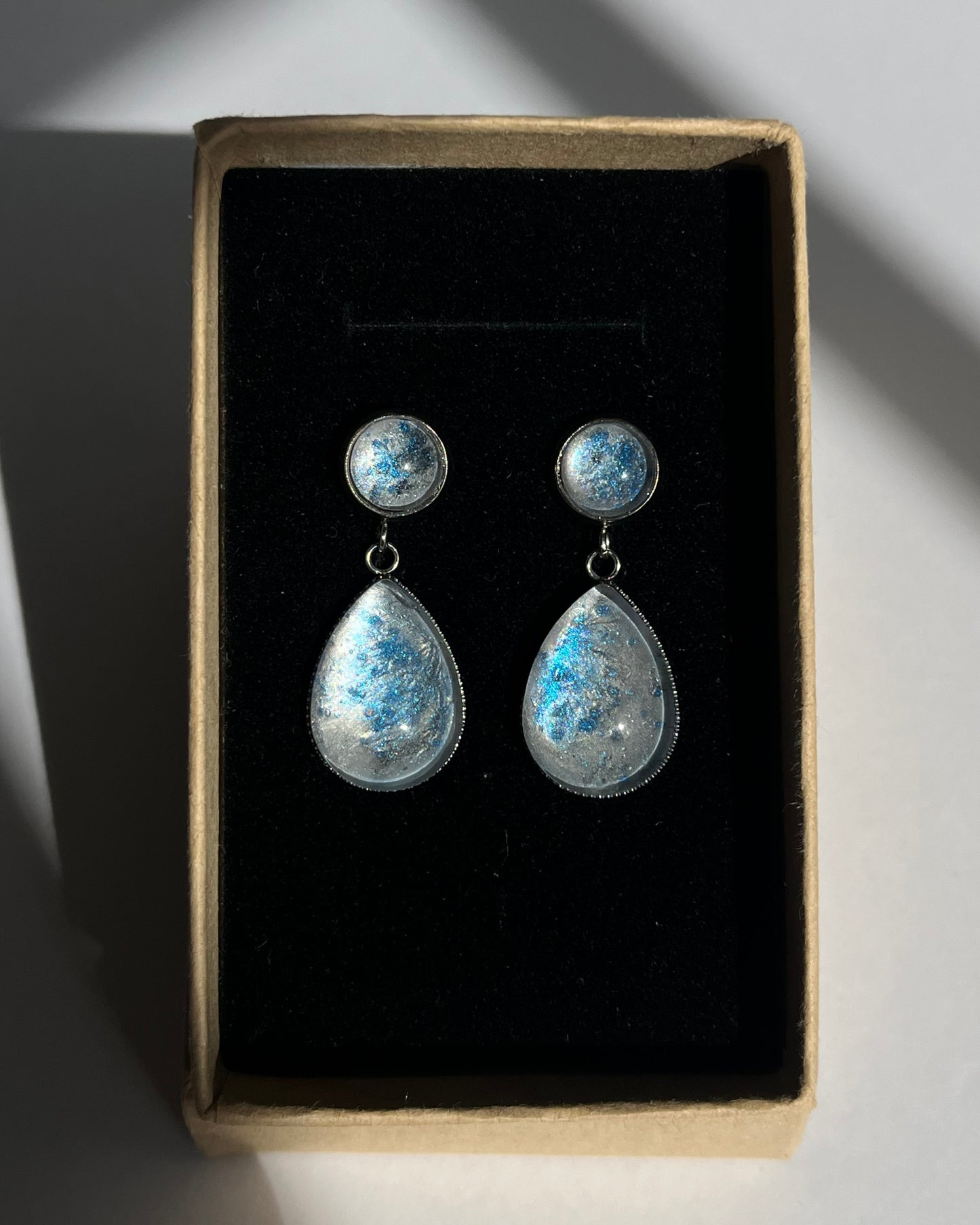 Pendientes LUNA pequeños pleateados