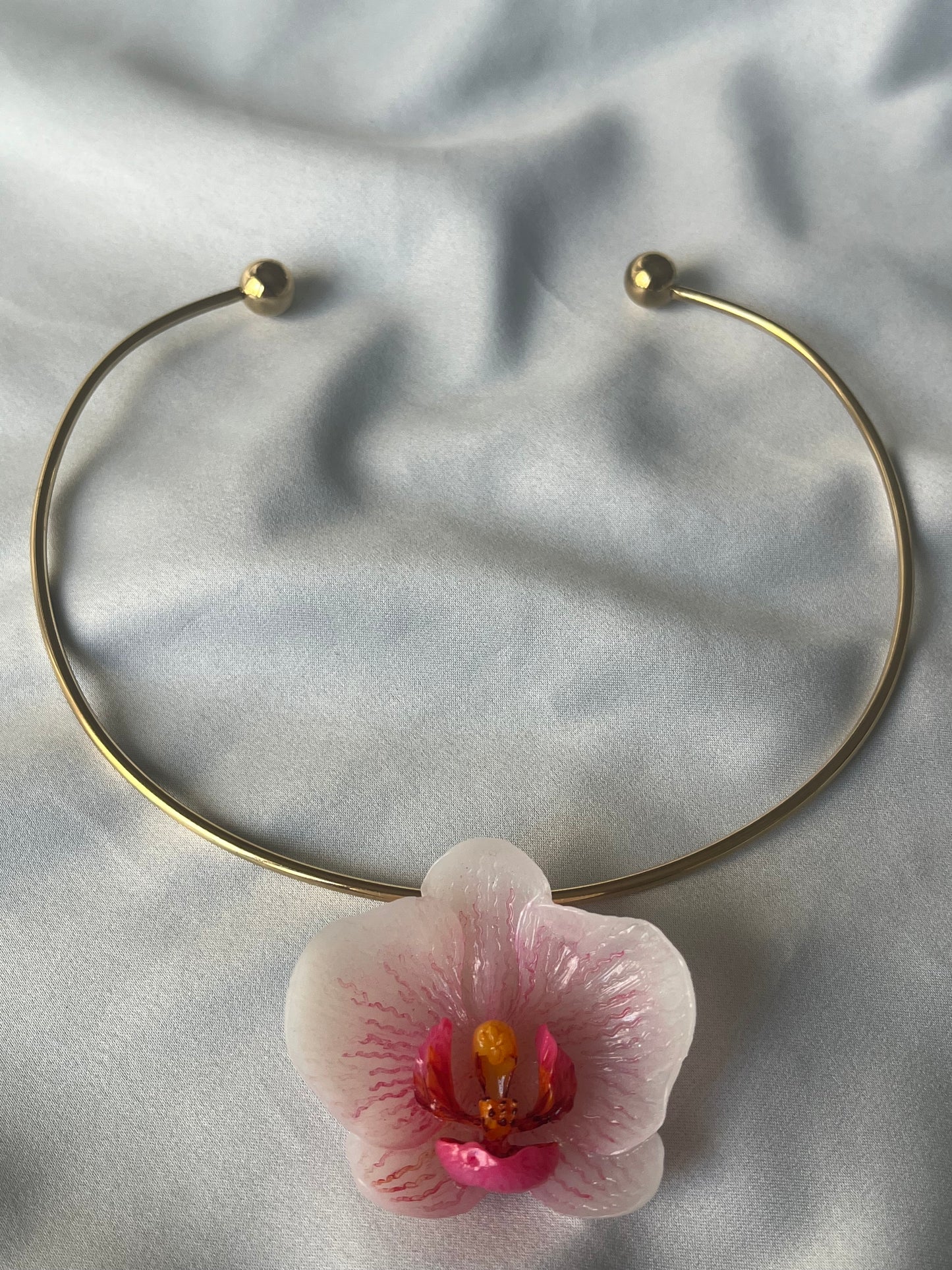 Collar rígido Orquídea Rosa