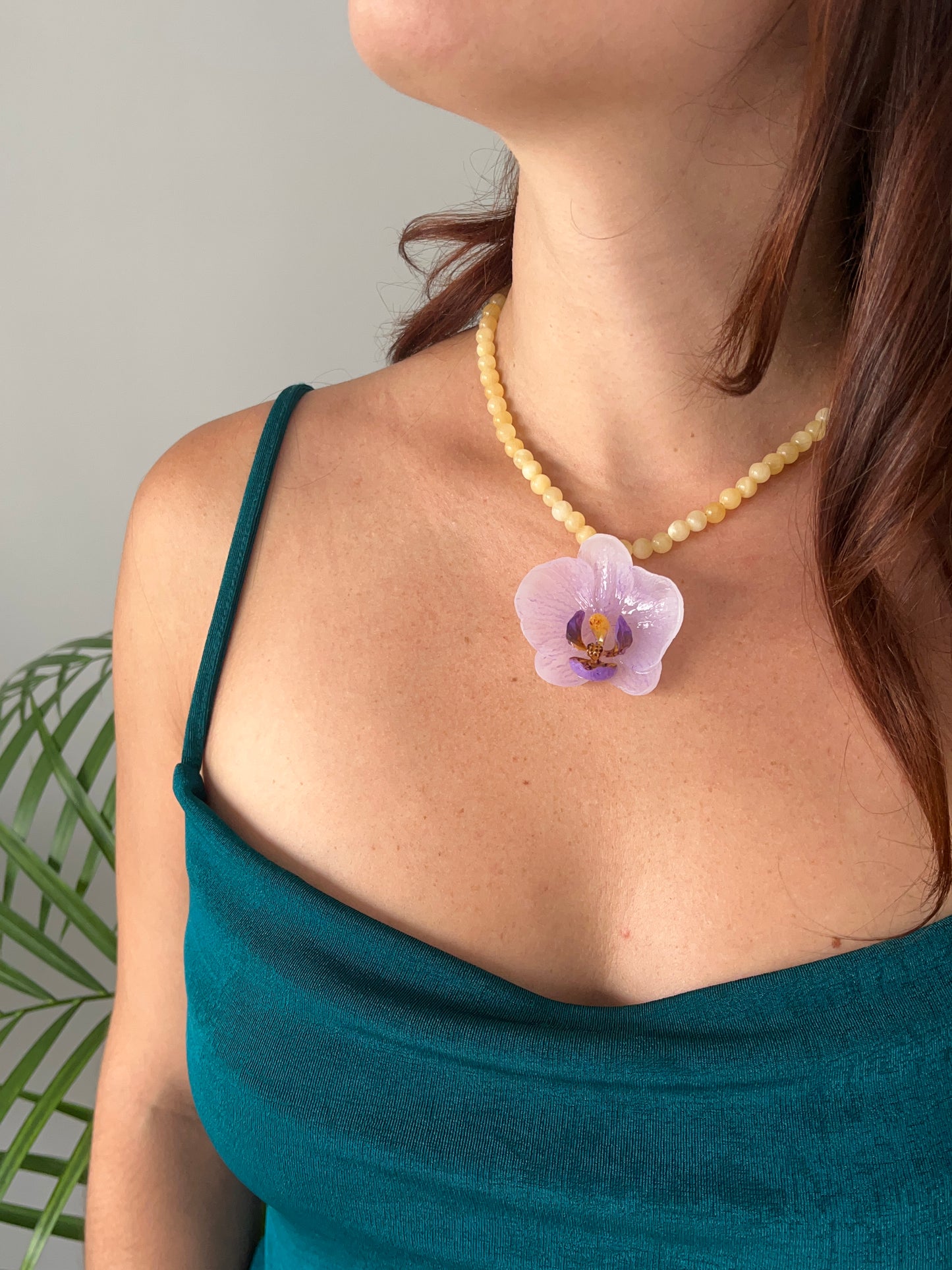 Collar cuentas Orquídea Violeta