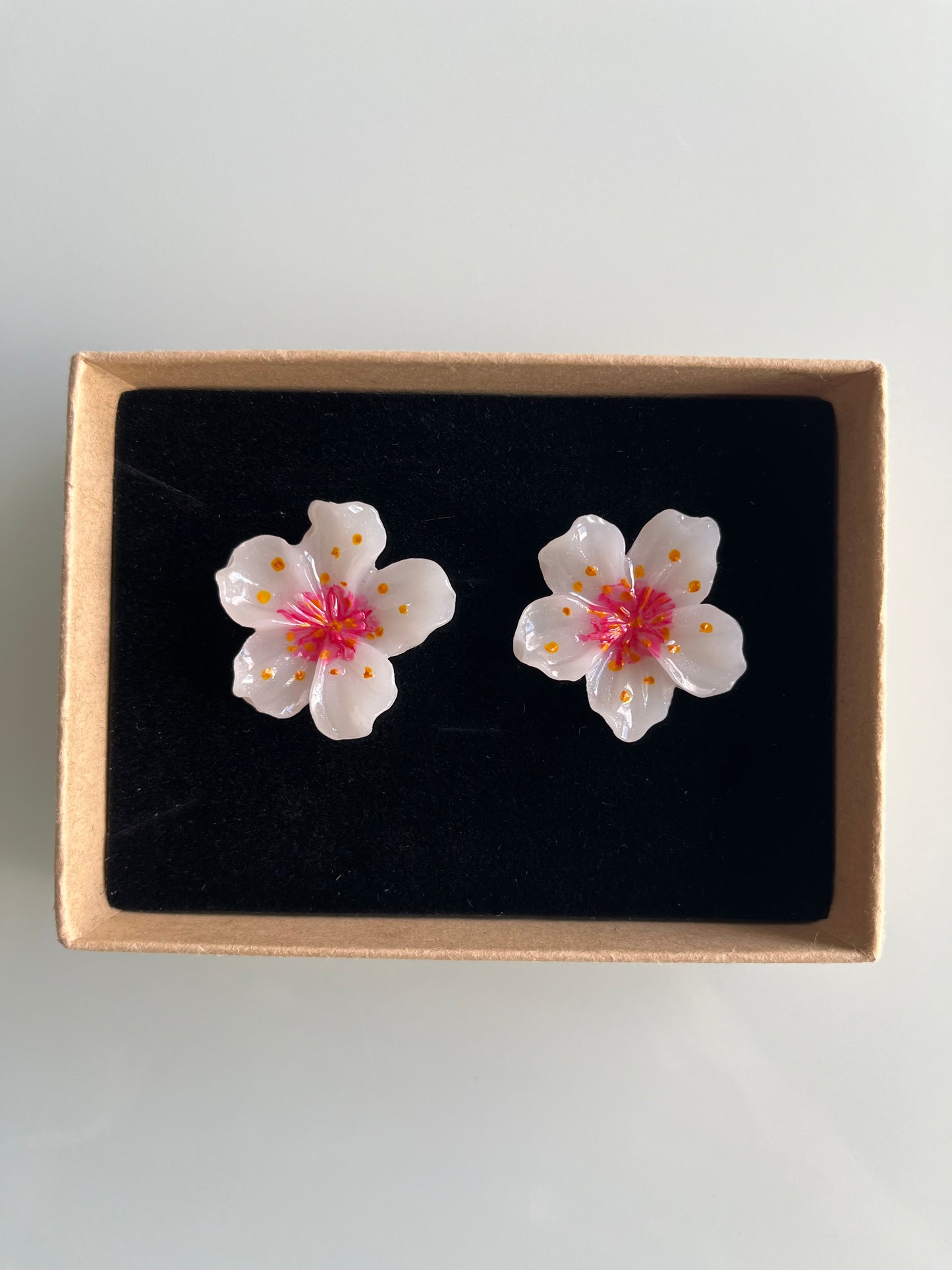 Pendientes SAKURA