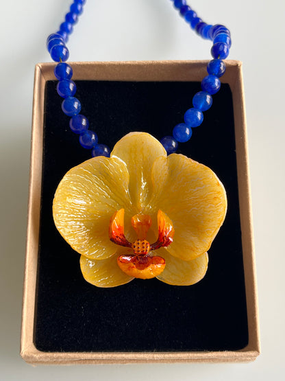 Collar cuentas ORQUÍDEA AMARILLA