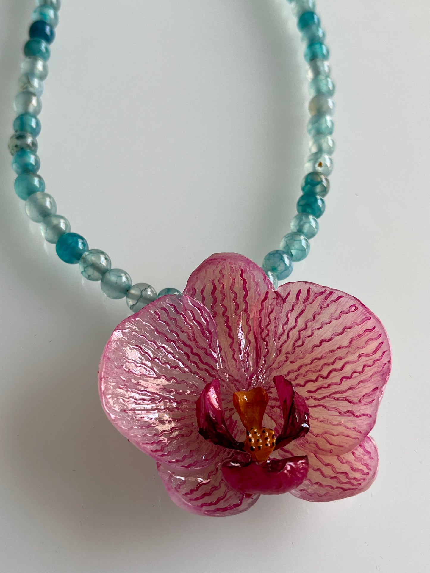 Collar cuentas ORQUÍDEA ROSA