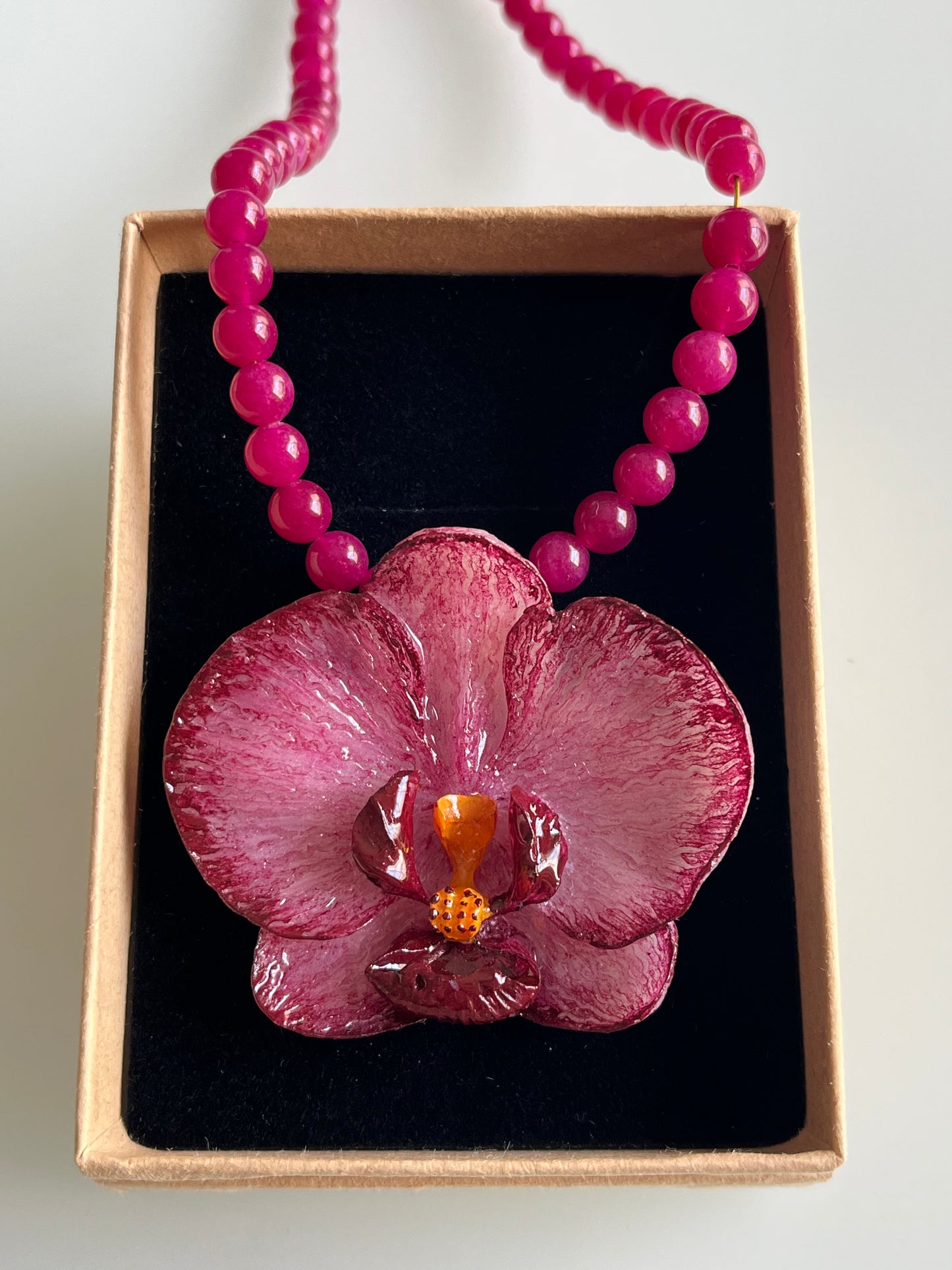 Collar cuentas ORQUÍDEA ROSA