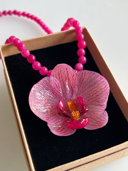 Collar cuentas ORQUÍDEA ROSA