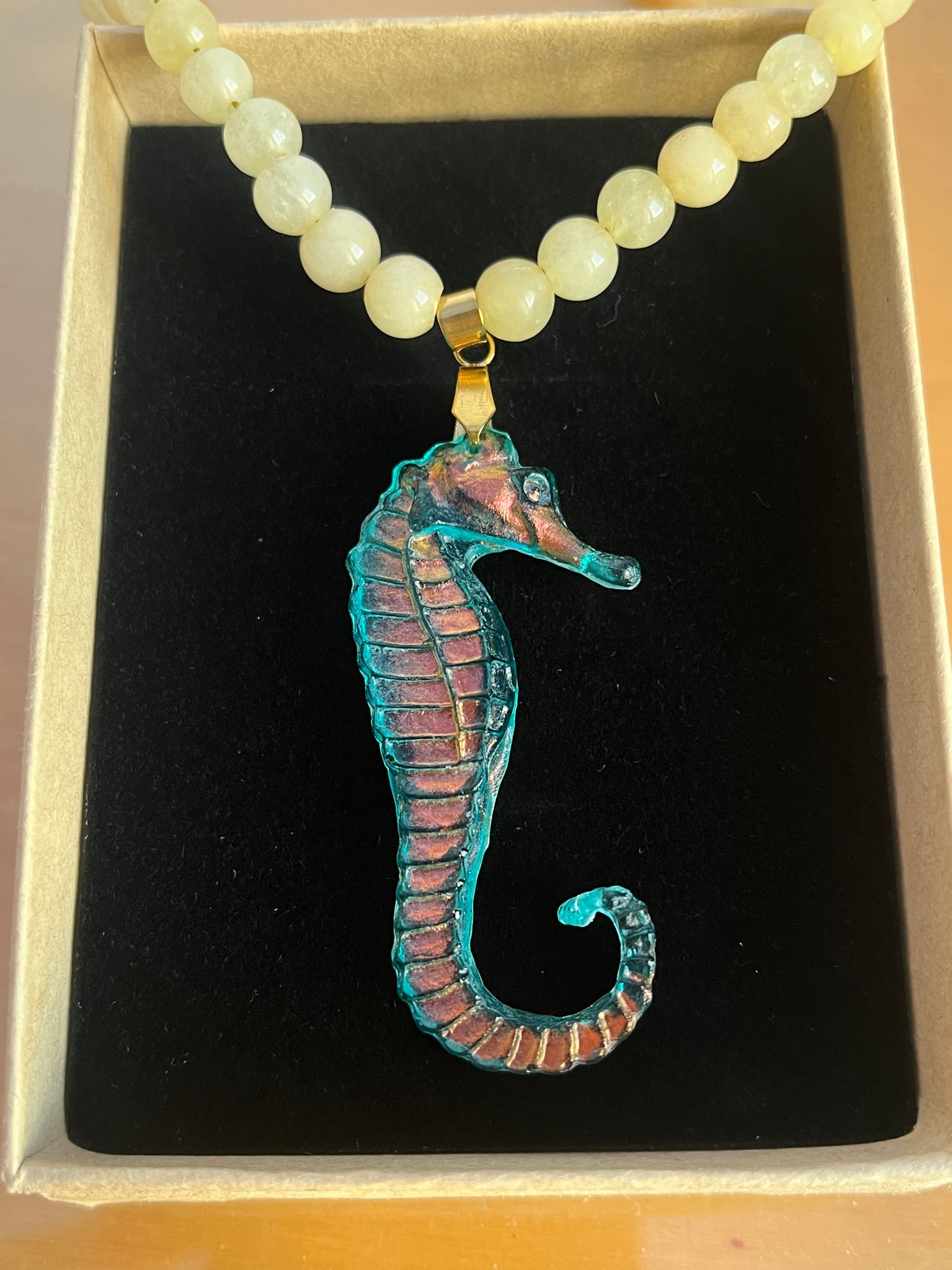 Collar cuentas Caballito de Mar