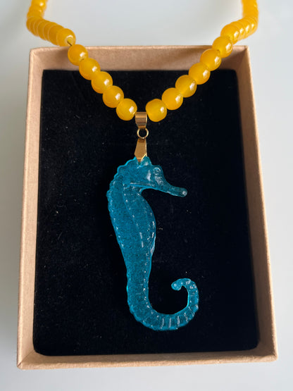 Collar cuentas Caballito de Mar