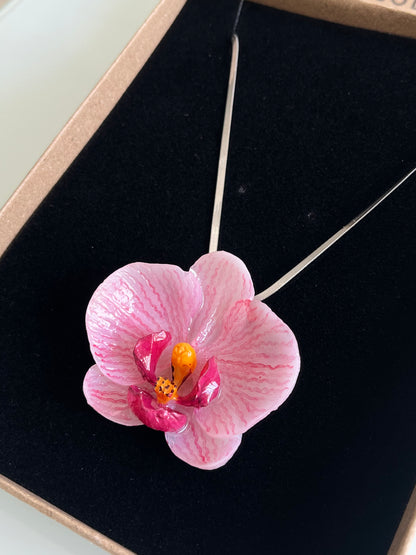 Collar cadena Orquídea Rosa