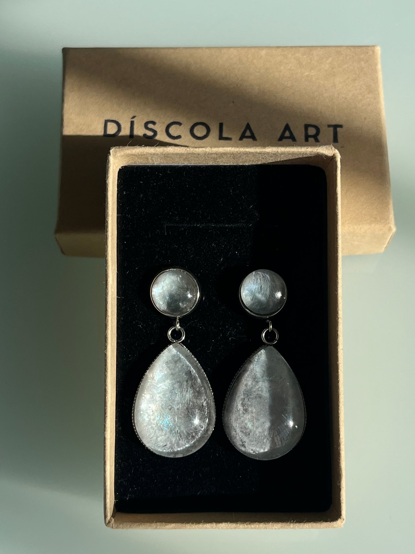 Pendientes Iridescentes grandes plateados