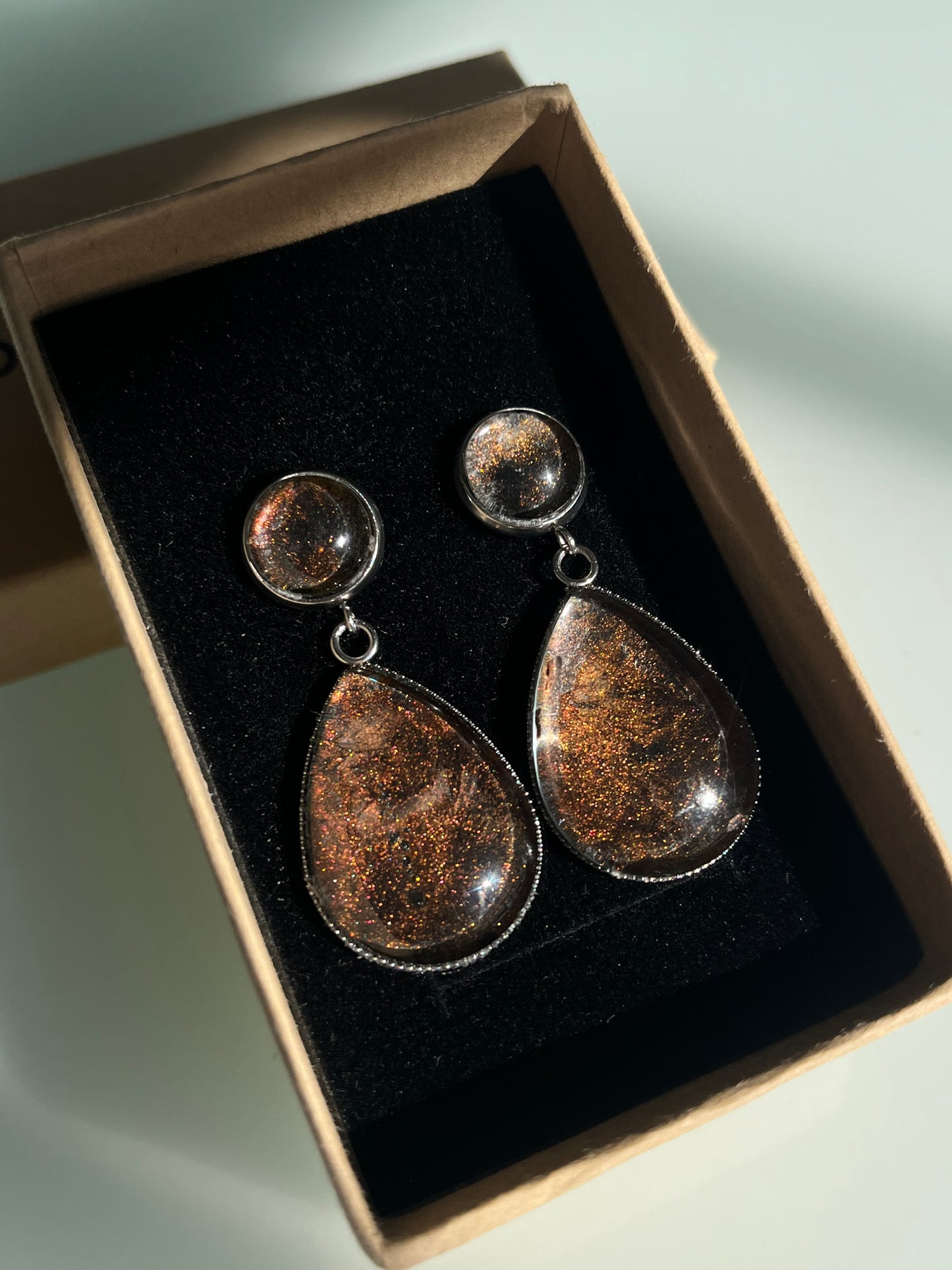 Pendientes Iridescentes grandes plateados