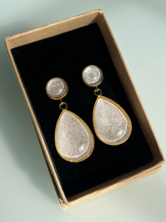 Pendientes Iridescentes grandes dorados