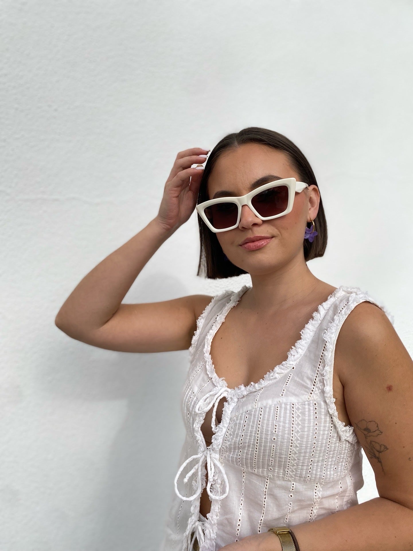 Pendientes de aro dorado Jazmín pequeño